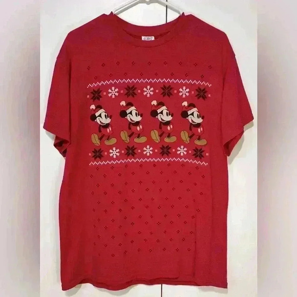 Disney Mickey Mouse Snow Christmas Short Sleeve Red Vintage T Shirt size large - Picture 1 of 12